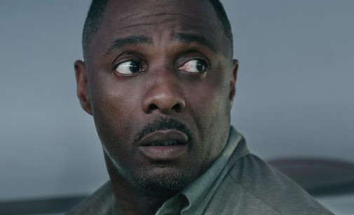 Review Hijack 2023: Idris Elba trổ tài đàm phán